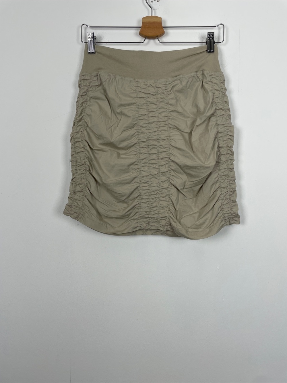 Wearable Trace Ruched Sand Beige Pullon Women's XS Casual Stretch Mini Skirt - Picture 2 of 7